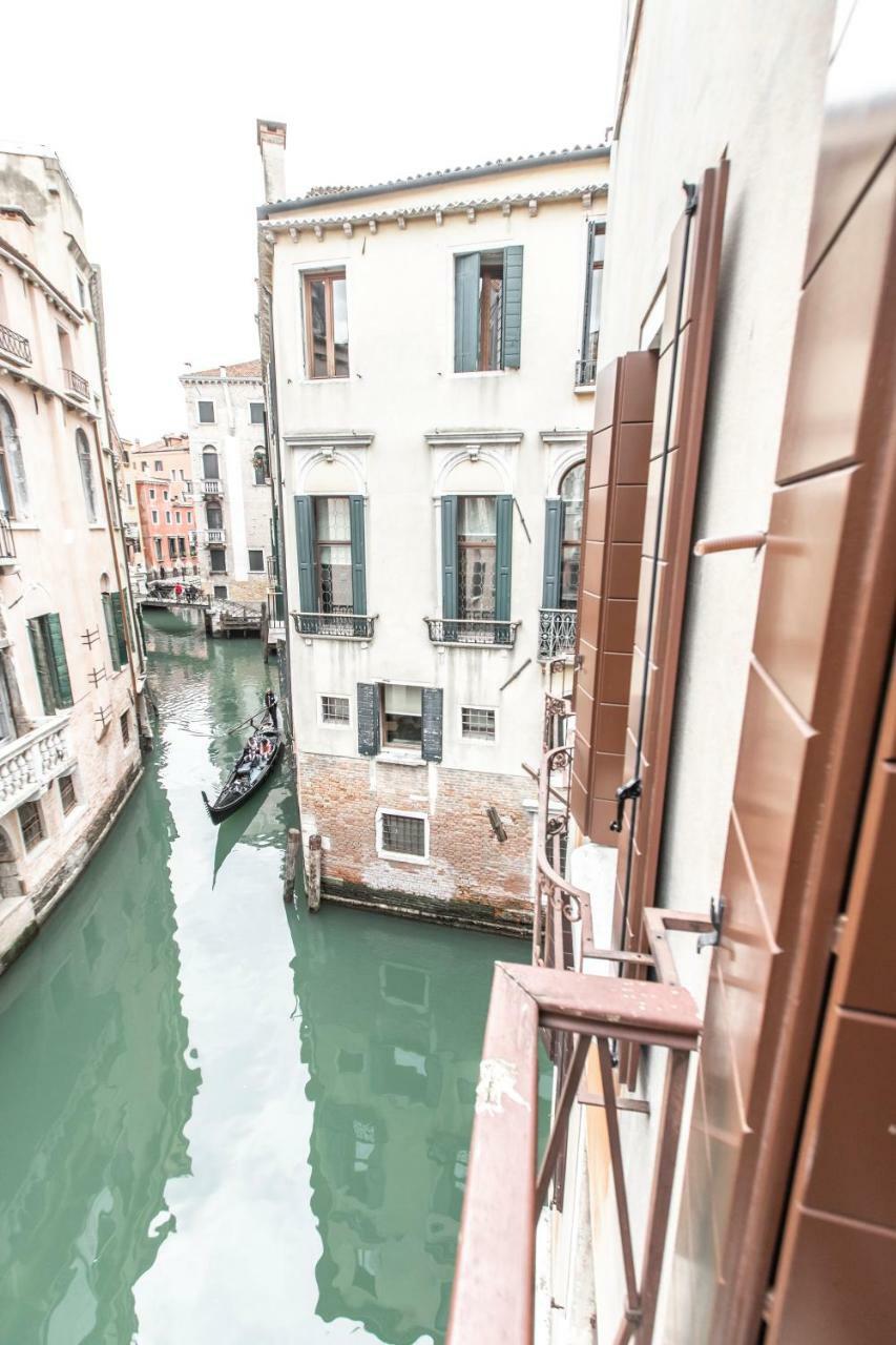 Rialto Canal View Deluxe R&R Apartment Venice Exterior photo